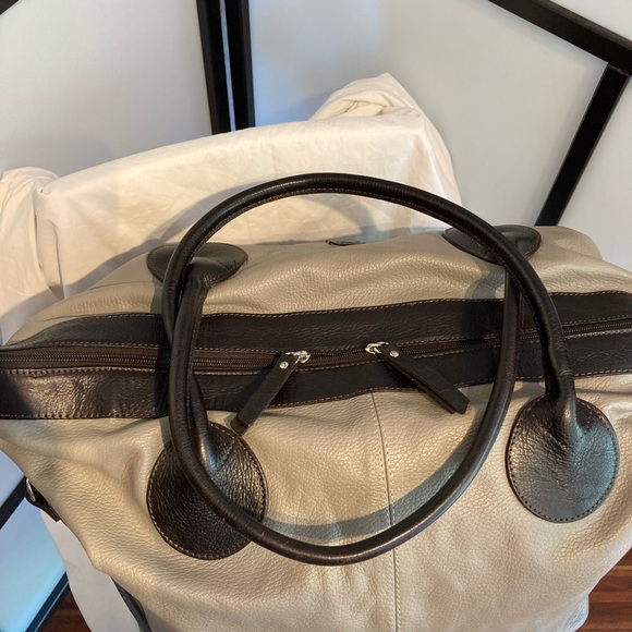 Valentina large leather tote weekender bag - Picture 8 of 11